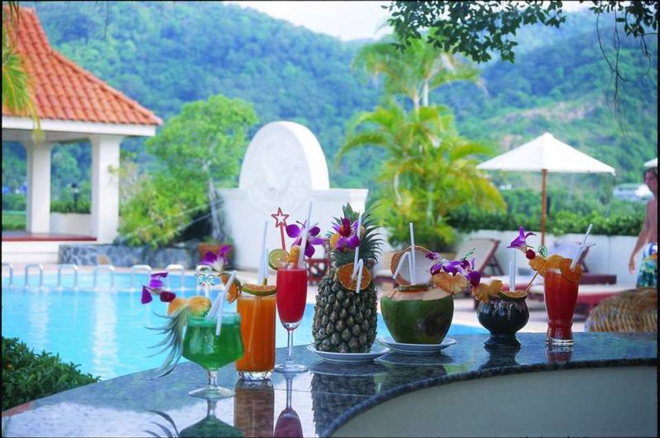 The Old Phuket Karon Beach Resort 1