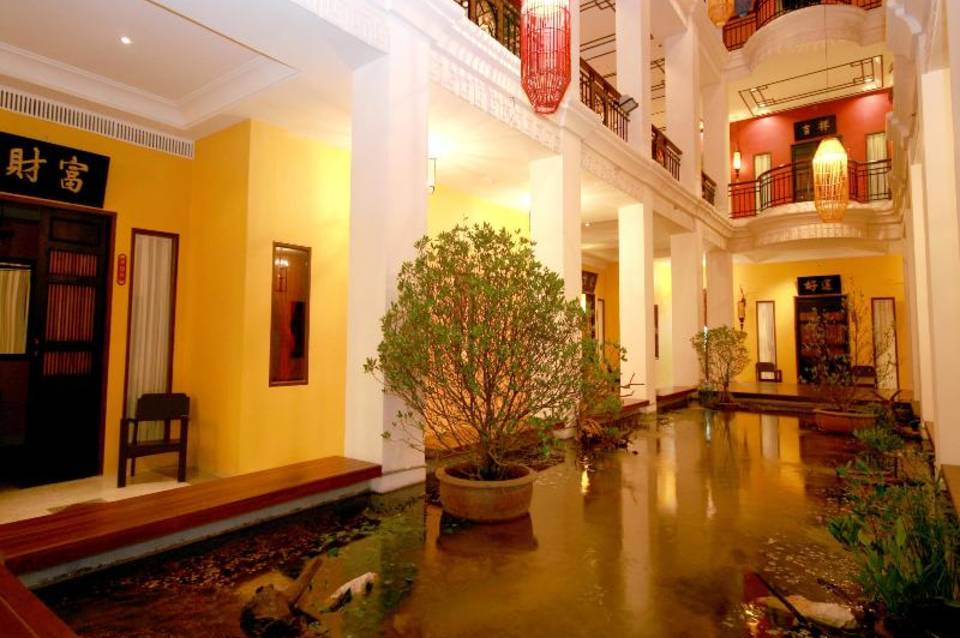 Shanghai Mansion Bangkok 3