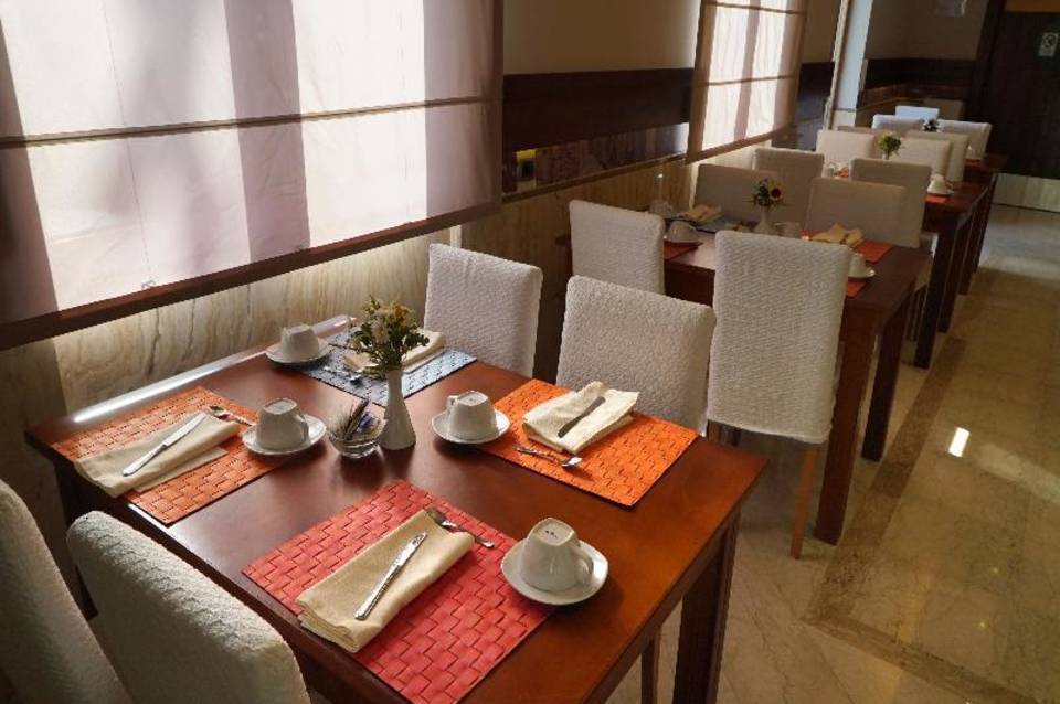 Suites & Residence Hotel 4