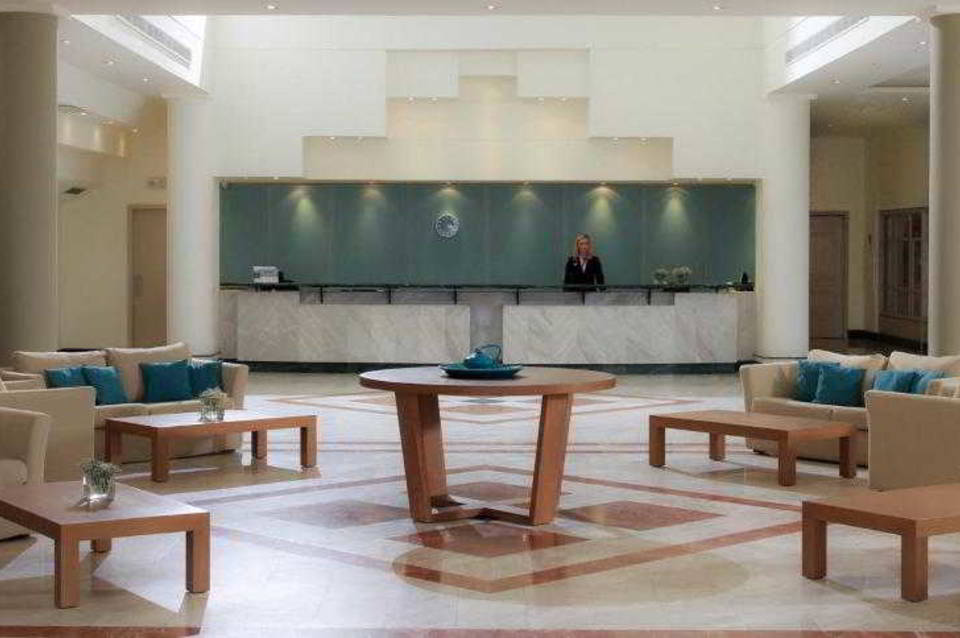 Nissi Park Hotel 1