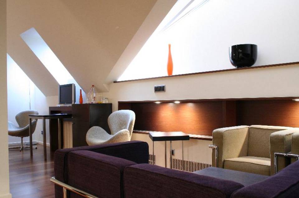 987 Design Prague Hotel 3