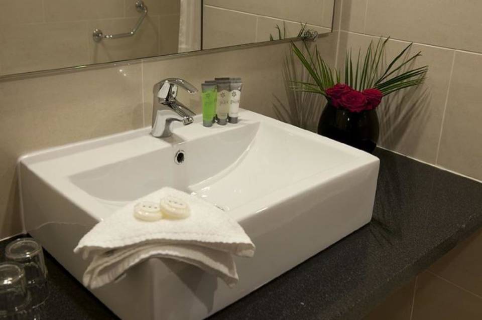 Clayton Hotel Ballsbridge 3