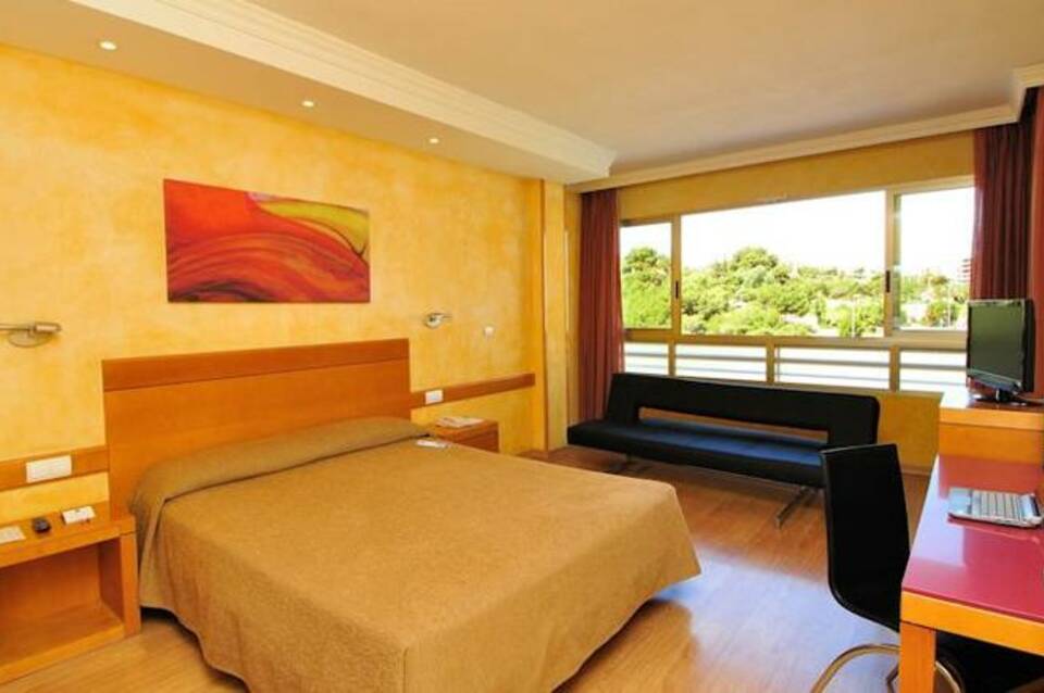Hotel Maya Alicante 1