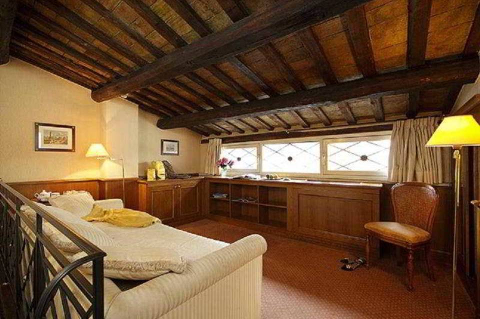 Hotel Pantheon 3