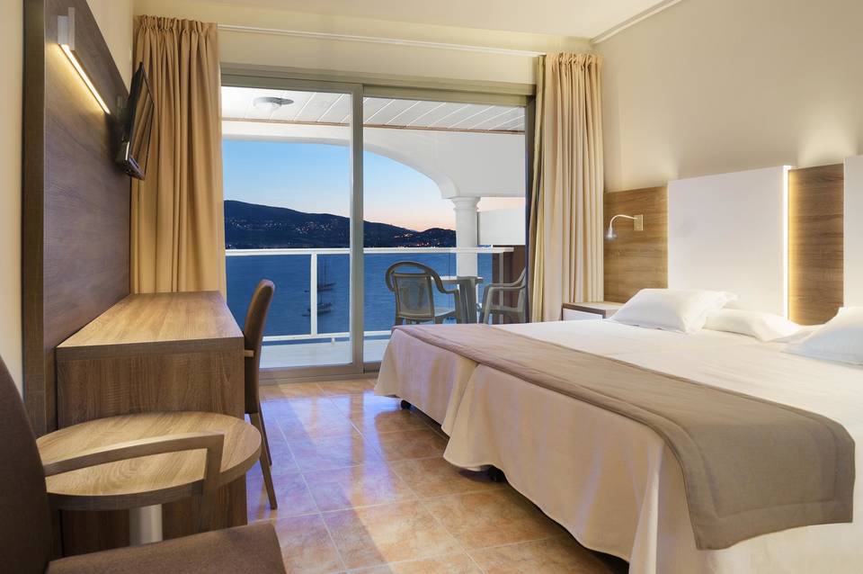 Hotel Seramar Comodoro Playa 3