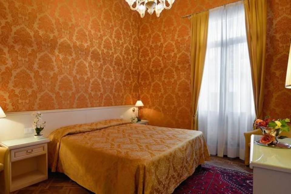 Corte dei Greci 2
