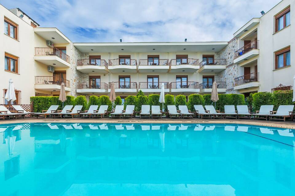 Nereides Hotel 1