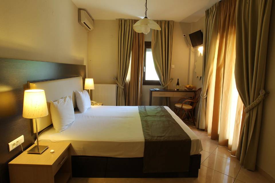 Meliton Inn Hotel & Suites 3