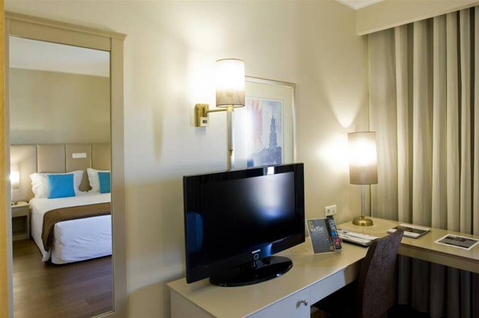 TRYP by Wyndham Porto Expo Hotel 2