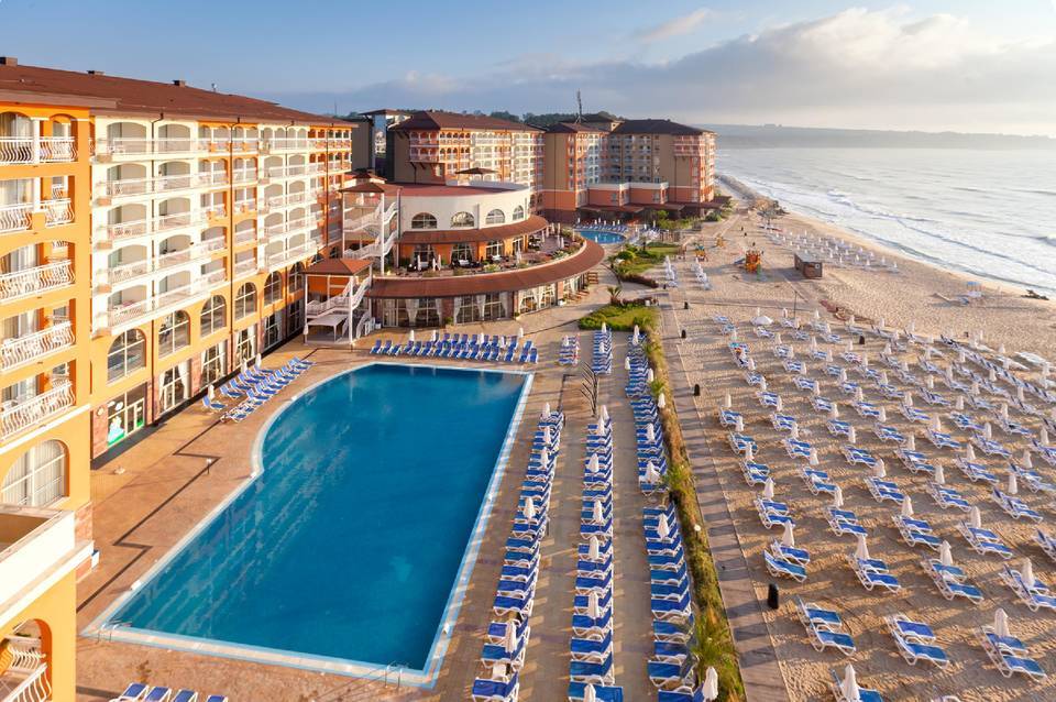 SOL Luna Bay 1