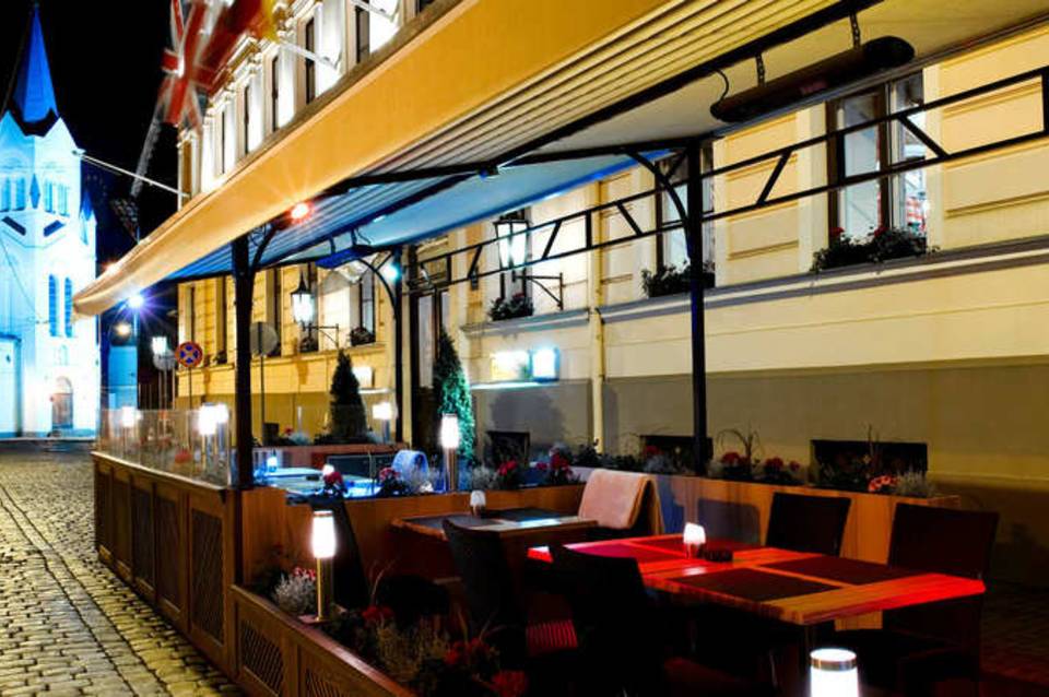 Grand Palace Hotel 3