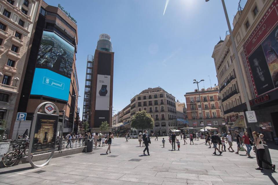 Petit Palace Plaza España 3