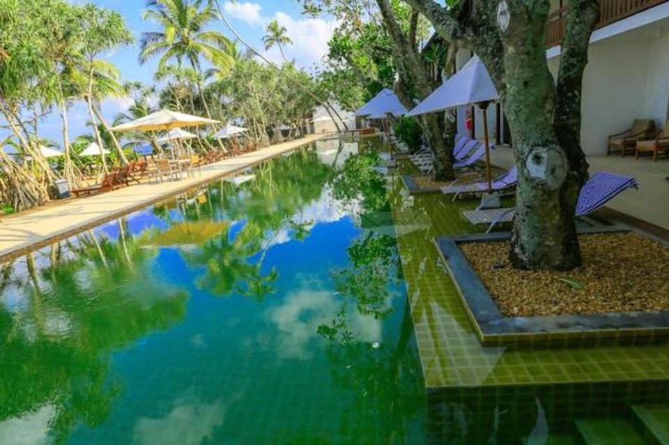 Pandanus Beach Resort & Spa 3