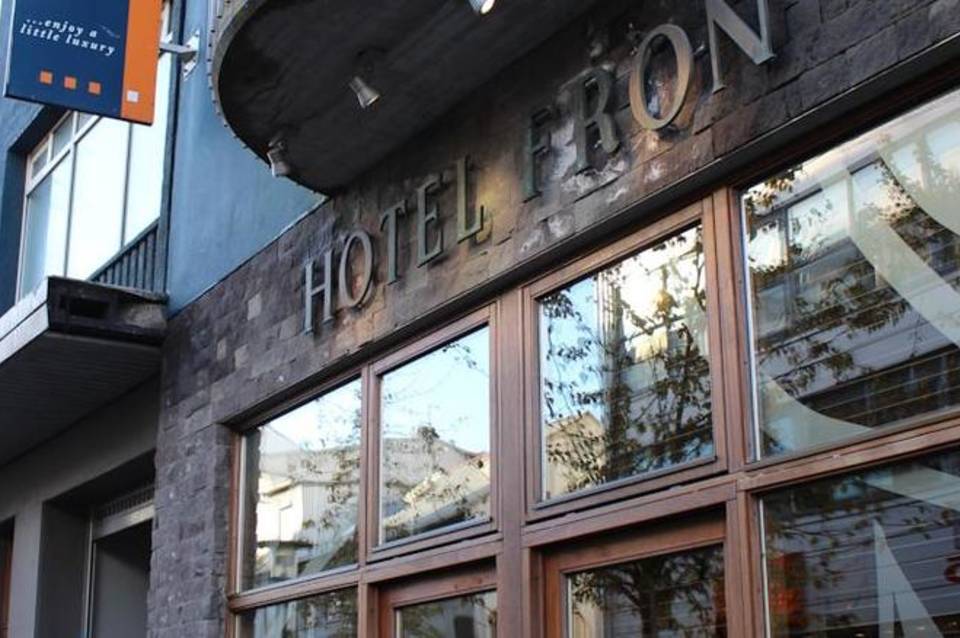 Hotel Fron 3