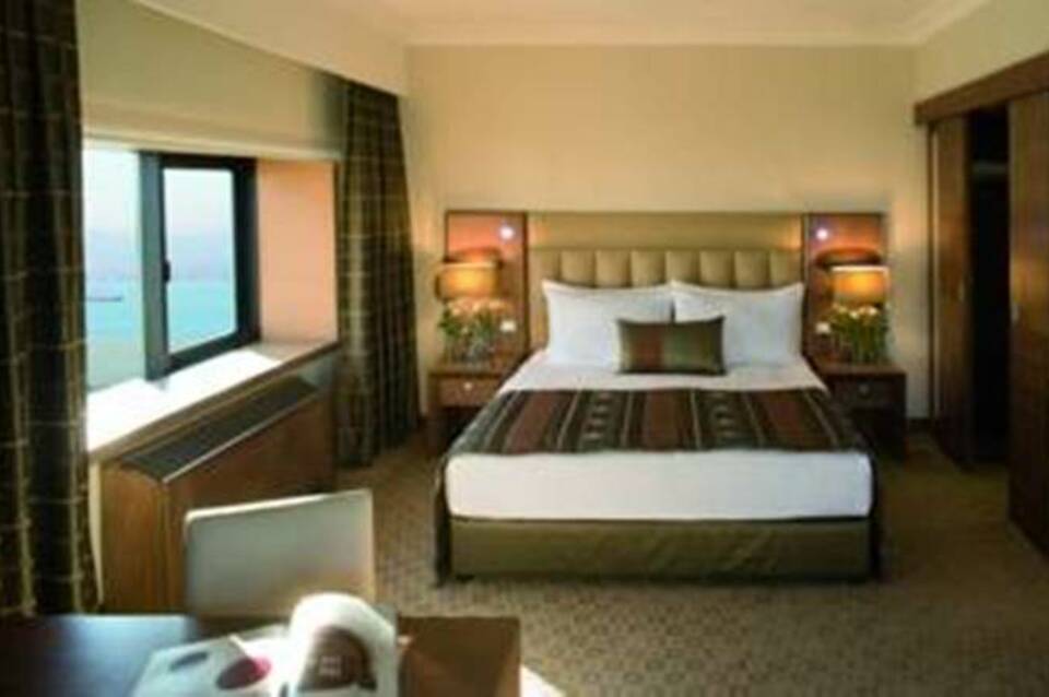 Mövenpick Hotel Izmir 2