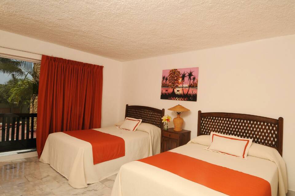 Hotel Faranda Imperial Laguna Cancún 5