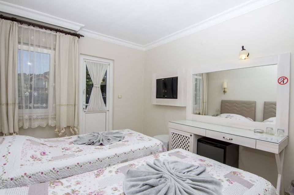Basar Hotel 4