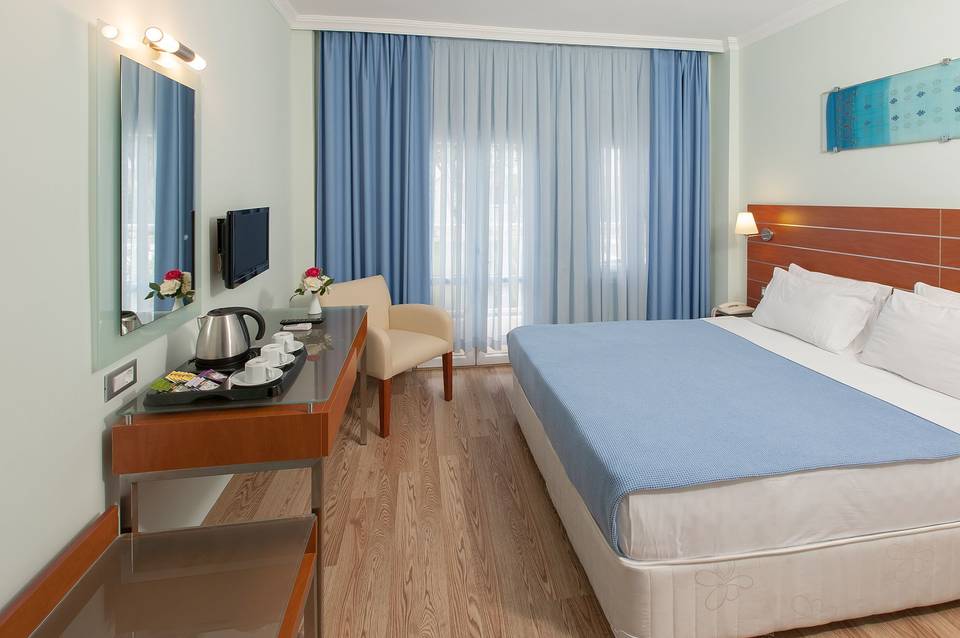 Petunya Beach Resort 4