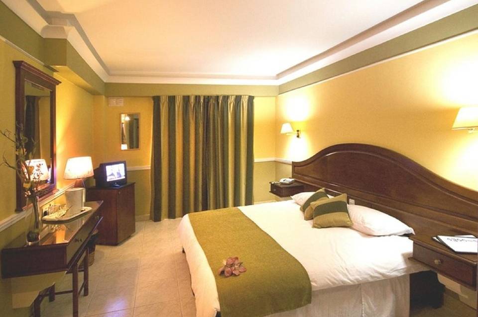 Soreda Hotel 5