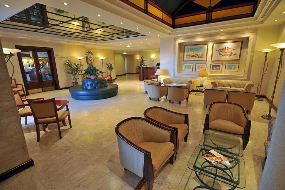 Grand Hotel Gozo 1