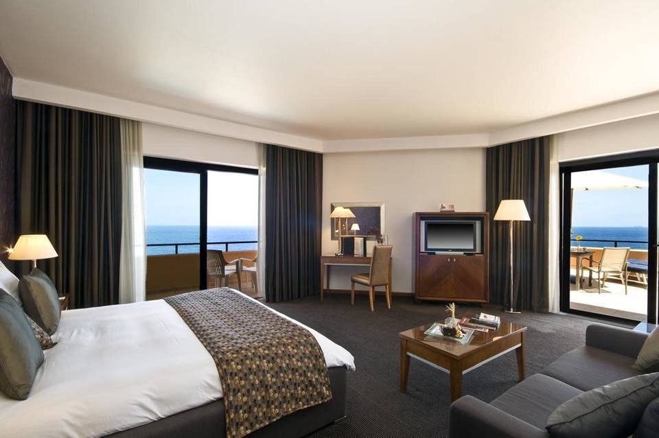 Radisson Blu Resort, Malta St. Julian's 2