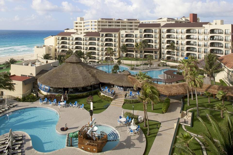 Emporio Cancun 1