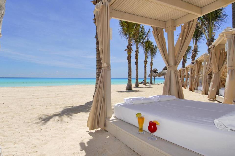Wyndham Grand Cancun All Inclusive Resort & Villas 2