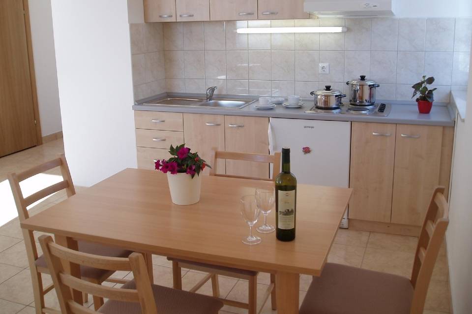 Tamarix Apartments 1