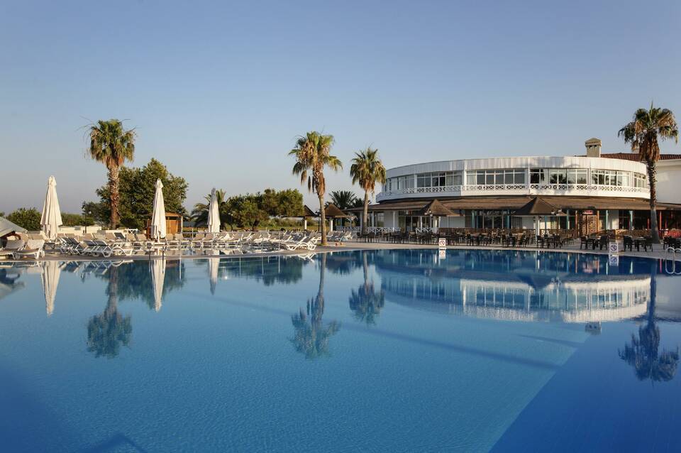 Asteria Family Resort Side 1