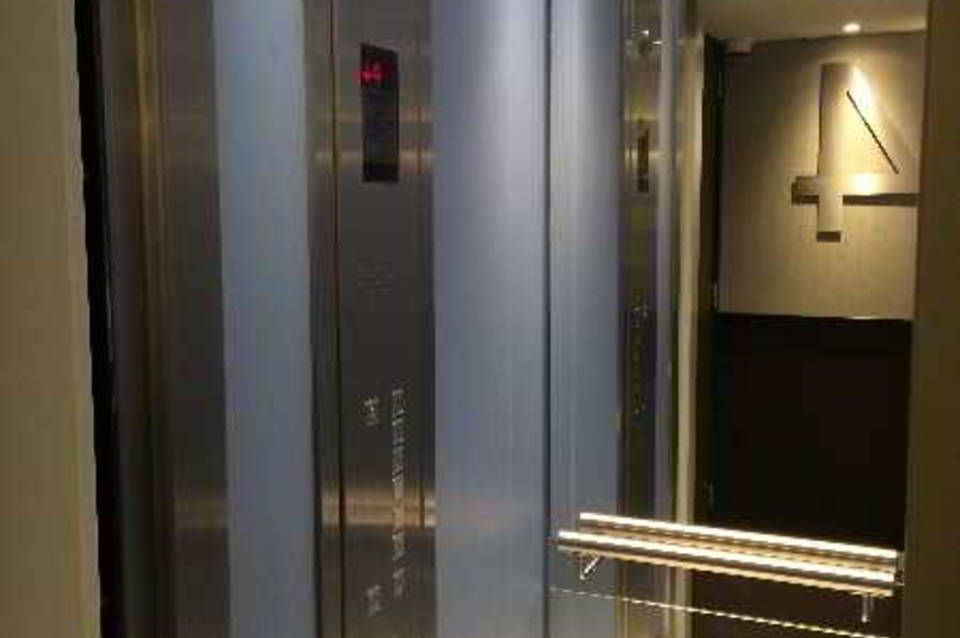 Royal Amsterdam Hotel 3