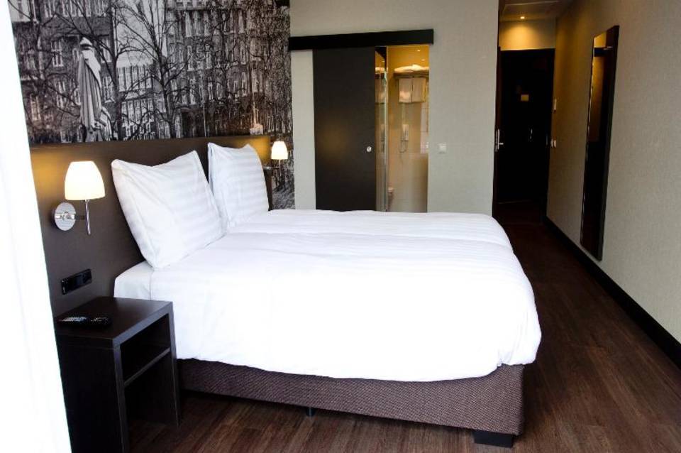 Royal Amsterdam Hotel 1