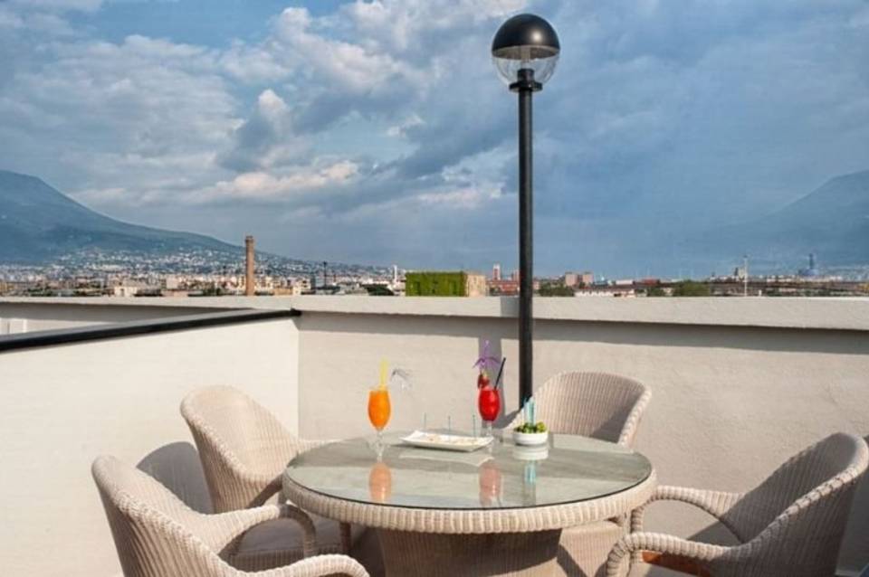 Hotel Tiempo 4