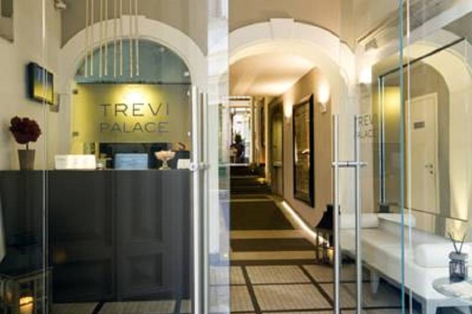 Trevi Palace Luxury Inn 1