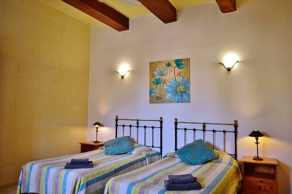 Villagg Tal-Fanal 5