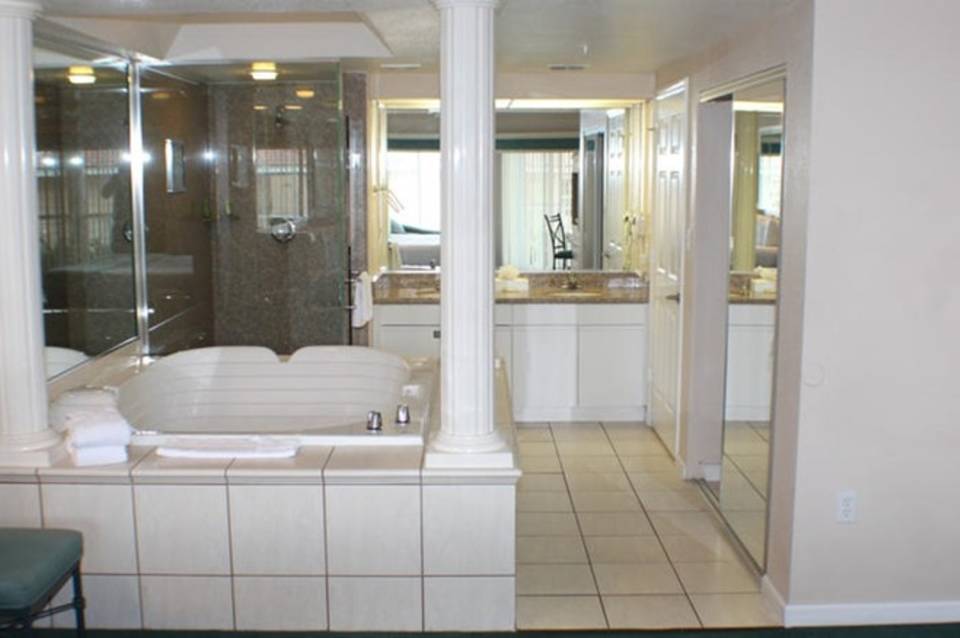 Westgate Town Center Resort & Spa 3