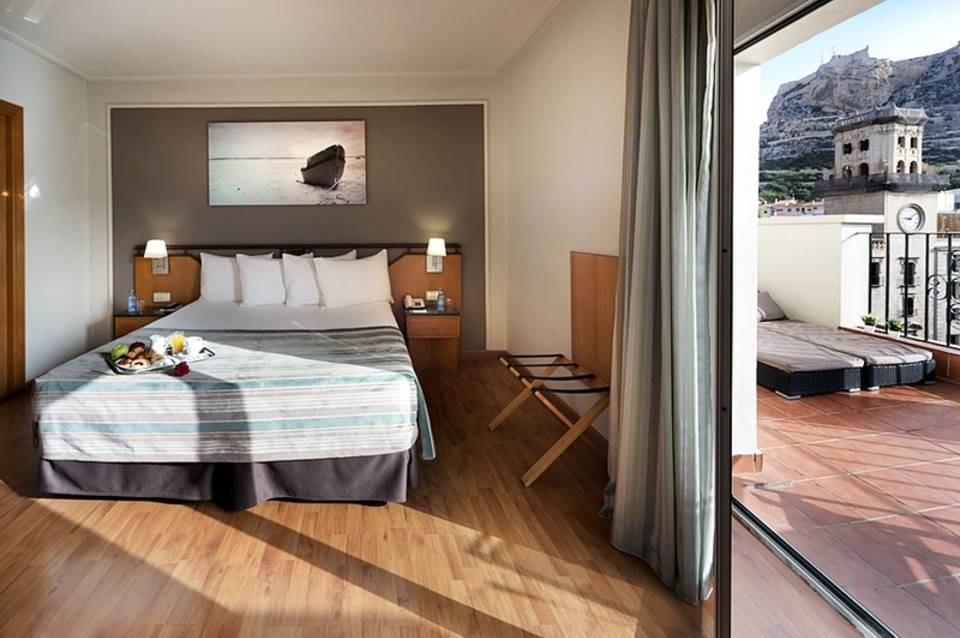Hotel Eurostars Mediterranea Plaza 4
