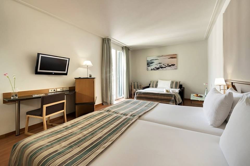 Hotel Eurostars Mediterranea Plaza 5