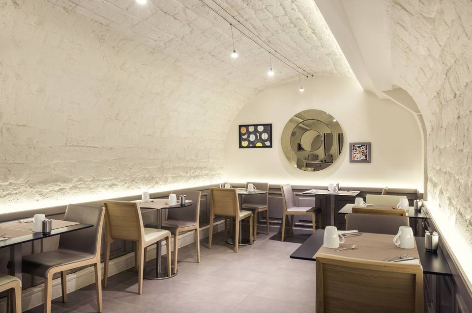 Mercure Paris Opera Grands Boulevards Hotel 4