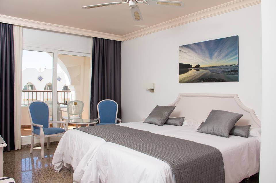 Hotel Mac Puerto Marina 2
