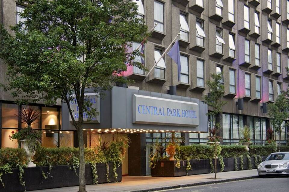 Central Park Hotel 2