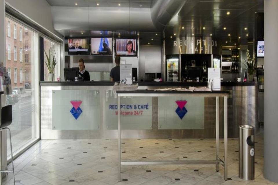 Cabinn City 4