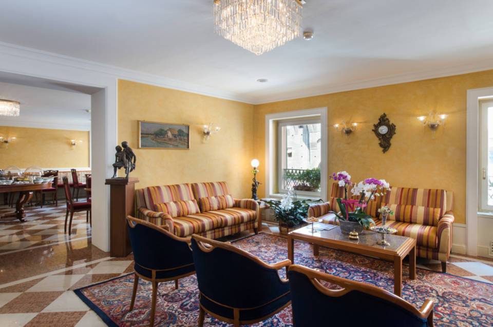 Art Hotel Orologio 2