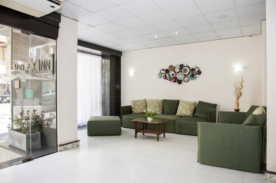 Relax Inn Hotel 2