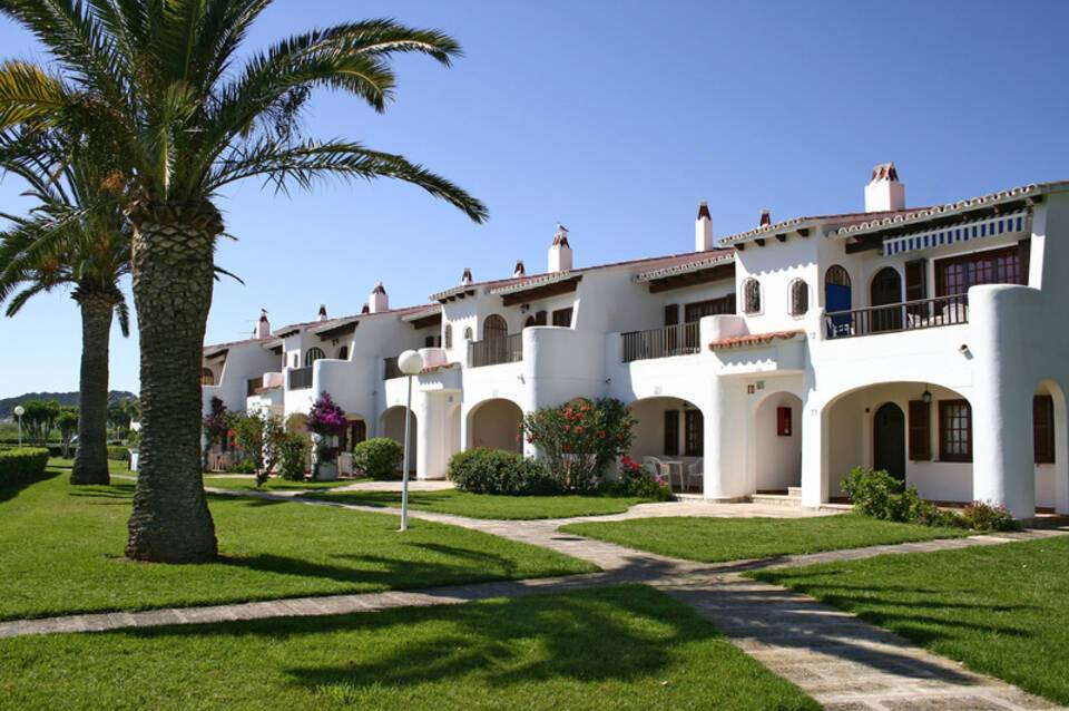 Apartamentos Son Bou Gardens 1