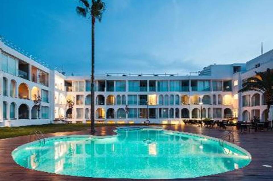Ebano Hotel Apartments & Spa 1