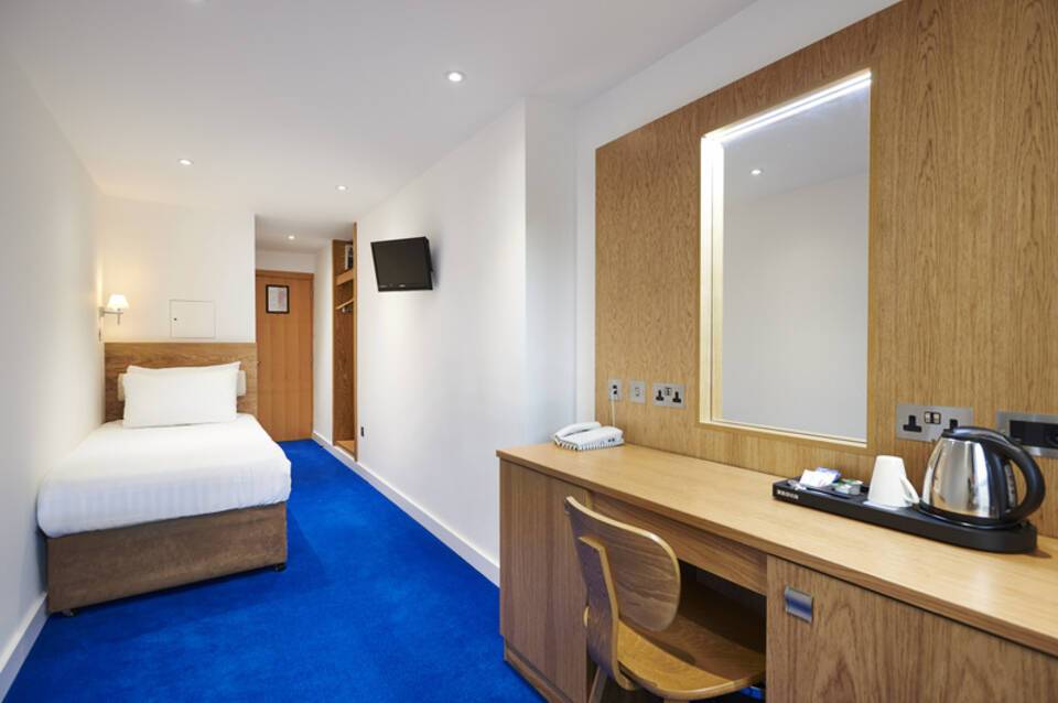 Central Park Hotel 3