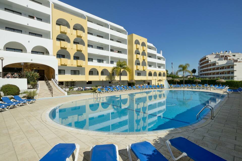 Paladim & Alagoa Mar Aparthotels 1