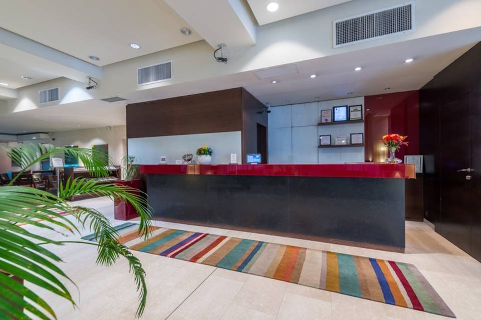PeakTure Hotel Bucharest 5