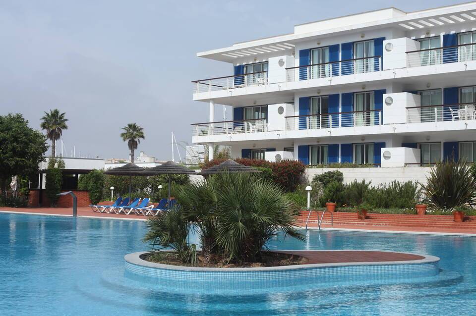 Marina Club I 1