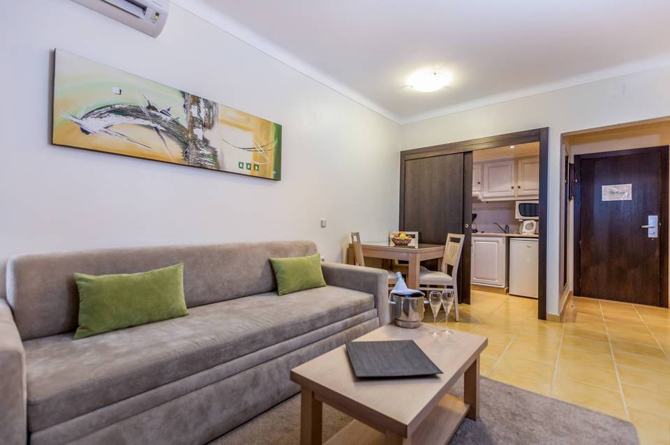 Santa Eulália Suite Hotel & Spa 3